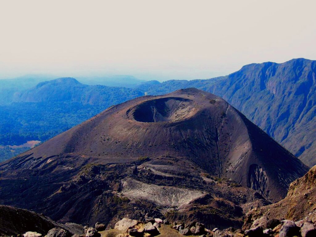 mount meru trek mount meru trek